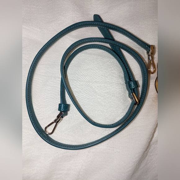 Kate Spade Pineapple Crossbody Drawstring Bucket Bag Colada Yellow Green EUC - Picture 9 of 10